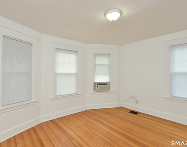 390 Clinton Street - Photo Thumbnail 19