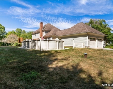 8 Genesee Lane - Photo Thumbnail 36
