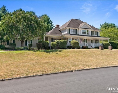 8 Genesee Lane - Photo Thumbnail 1