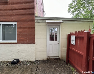 12 Taylor Avenue - Photo Thumbnail 15
