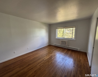 12 Taylor Avenue - Photo Thumbnail 8
