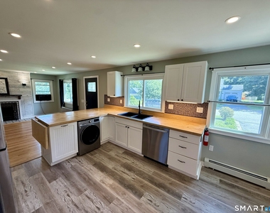 3 Pepperidge Drive - Photo Thumbnail 4