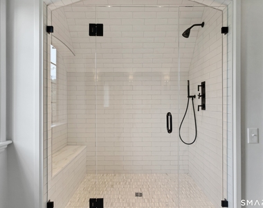 5 Sherwood Avenue - Photo Thumbnail 17