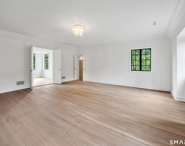 5 Sherwood Avenue - Photo Thumbnail 13