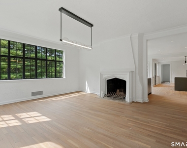5 Sherwood Avenue - Photo Thumbnail 5