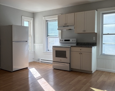 393 Riverside Avenue - Photo Thumbnail 8