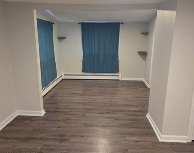 26 Seagraves Road - Photo Thumbnail 3