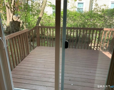 9 South Street - Photo Thumbnail 16