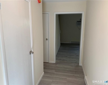 9 South Street - Photo Thumbnail 8