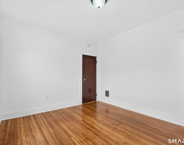46-48 Tenth Street - Photo Thumbnail 18
