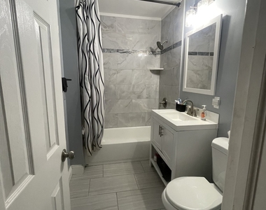238 Weber Street - Photo Thumbnail 2