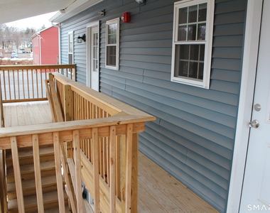 11 Glastonbury Avenue - Photo Thumbnail 13