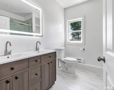 59 Lenox Avenue - Photo Thumbnail 10