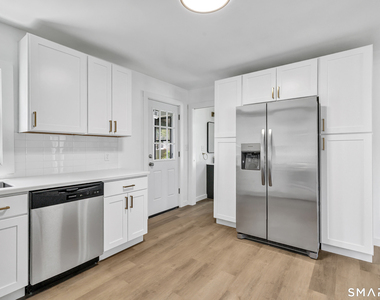 59 Lenox Avenue - Photo Thumbnail 3