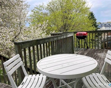 39 Rogers Street - Photo Thumbnail 9