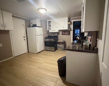 39 Rogers Street - Photo Thumbnail 16