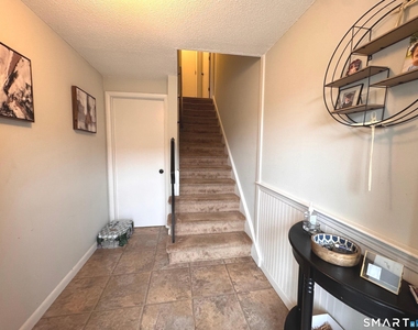 172 Beacon Hill Common - Photo Thumbnail 1