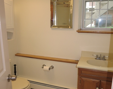 232 Main Street - Photo Thumbnail 8