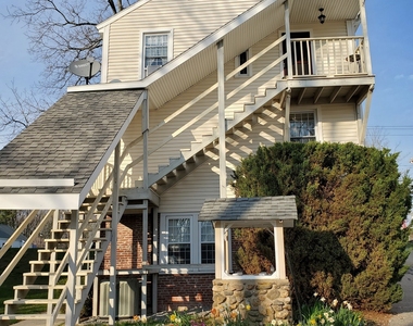 232 Main Street - Photo Thumbnail 15