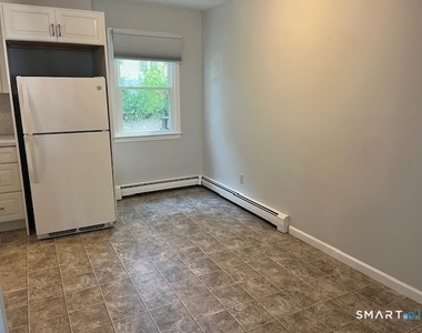 4 Providence Avenue - Photo Thumbnail 6