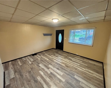 603 E 18th - Photo Thumbnail 1