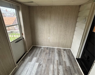 603 E 18th - Photo Thumbnail 8