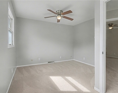 841 E Lutton St - Photo Thumbnail 22