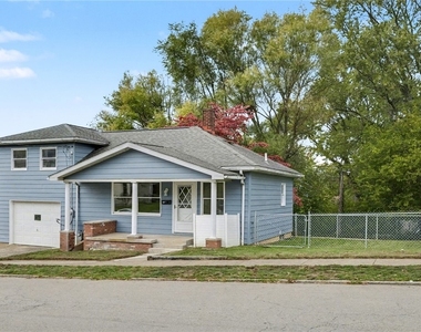 841 E Lutton St - Photo Thumbnail 2