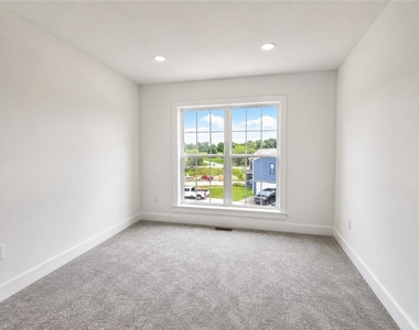 307 Palisade Way - Photo Thumbnail 39