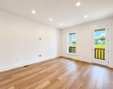 307 Palisade Way - Photo Thumbnail 22