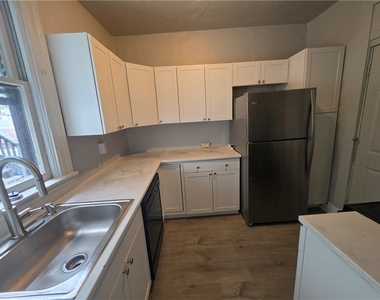 4529 Friendship Avenue - Photo Thumbnail 10