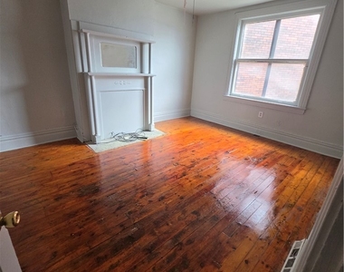 4529 Friendship Avenue - Photo Thumbnail 1