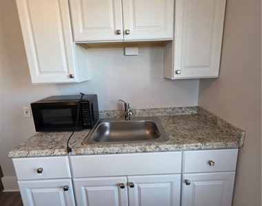 219 5th Street - Photo Thumbnail 9