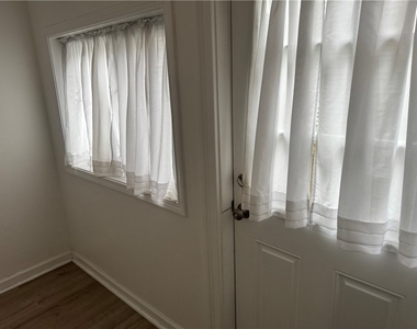 1130 Goettman St - Photo Thumbnail 17