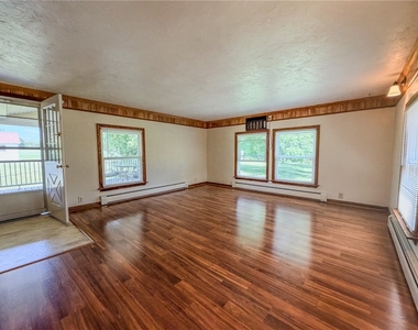 112 Heinz Rd - Photo Thumbnail 21