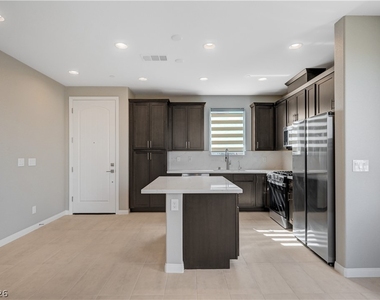 1796 Passerine Street - Photo Thumbnail 10