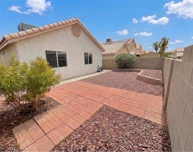 4187 Heller Drive - Photo Thumbnail 9