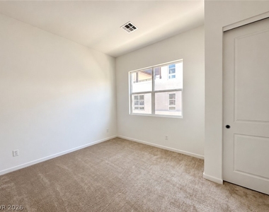 3341 Esker Ridge Avenue - Photo Thumbnail 24
