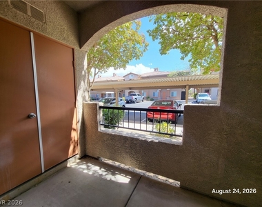7701 W Robindale Road - Photo Thumbnail 14