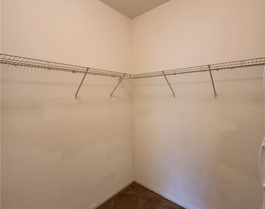 7701 W Robindale Road - Photo Thumbnail 12