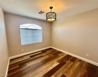 6754 Bel Canto Court - Photo Thumbnail 11