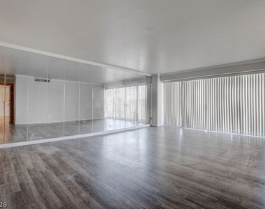 3111 Bel Air Drive - Photo Thumbnail 15