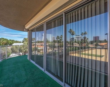 3111 Bel Air Drive - Photo Thumbnail 4