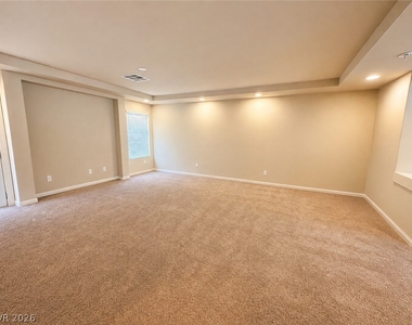 6852 Cavatina Avenue - Photo Thumbnail 6