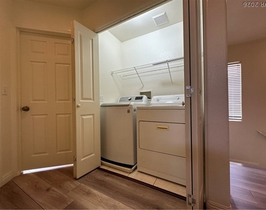 261 Dizzy Petunia Court - Photo Thumbnail 26