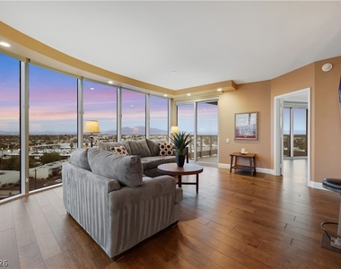 322 Karen Avenue - Photo Thumbnail 6