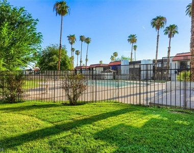 1405 Vegas Valley Drive - Photo Thumbnail 24