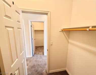 5190 Lignum Avenue - Photo Thumbnail 14