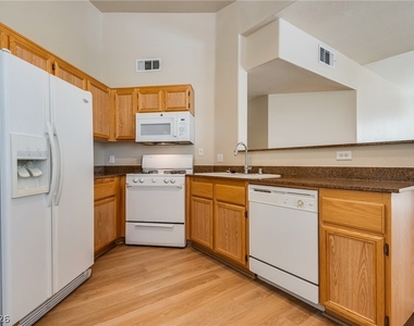 10550 W Alexander Road - Photo Thumbnail 4
