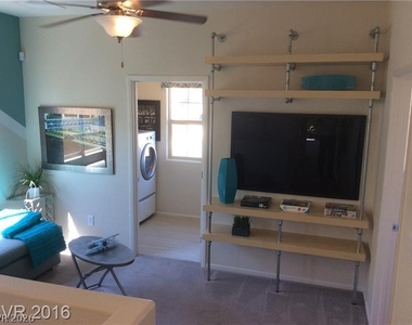 8929 Hull Bay Avenue - Photo Thumbnail 2